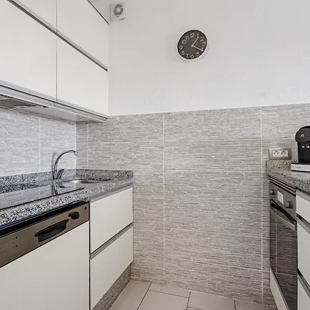 14Th Floor Panoramic View *