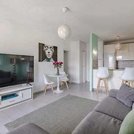 14th Floor Panoramic View Διαμέρισμα *